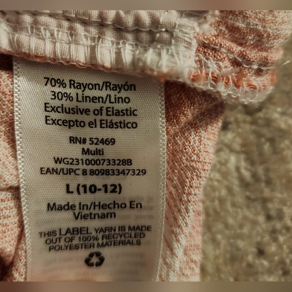 Wonder Nation Linen Smocked Waist Shorts - Bundle of 2 Pair - Picture 7 of 14